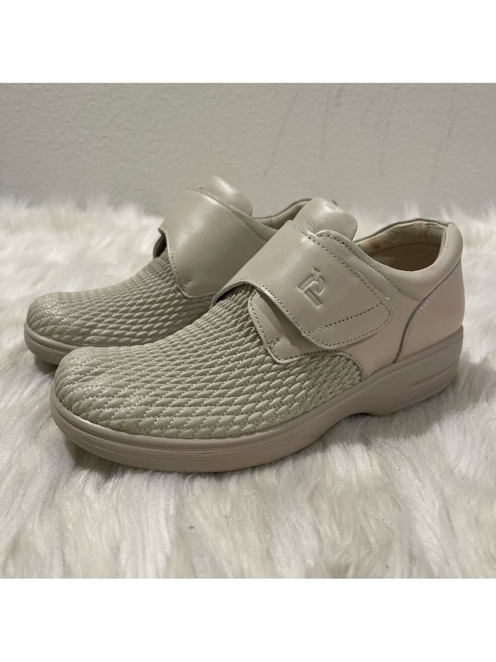 Women’s Propet Olivia Flats Tan Leather Orthopedic Wide Shoes 7 US! - Picture 9 of 9